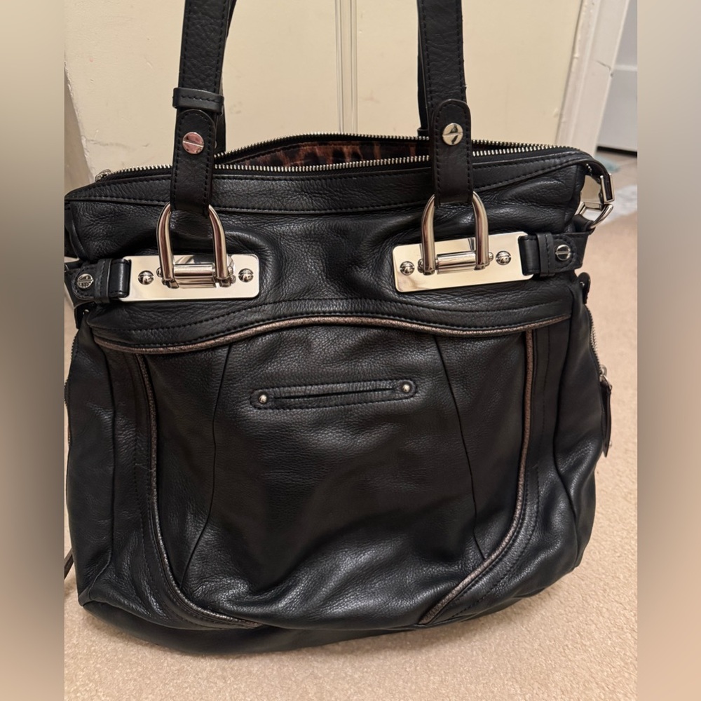 B. Makowsky Black leather and Leopard Shoulder Bag - Picture 8 of 11